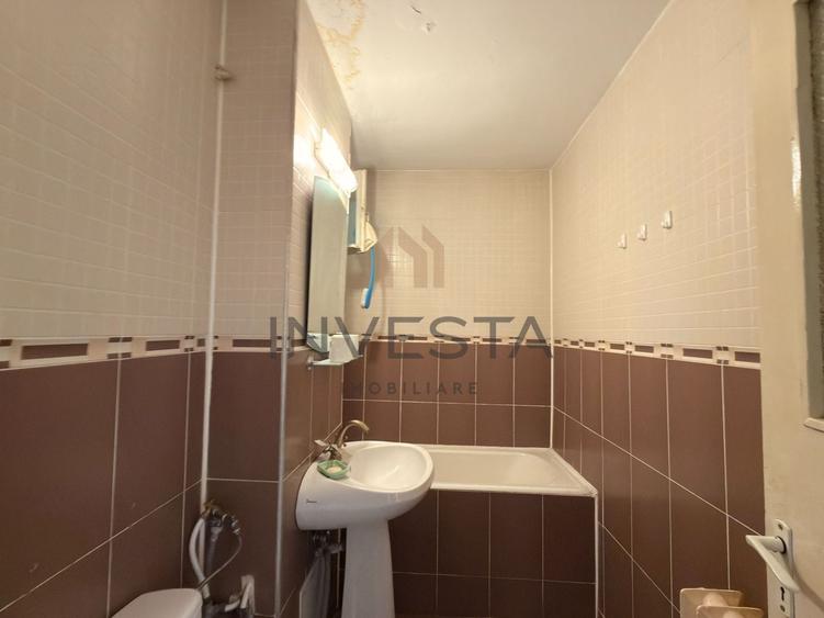 Apartament cu 3 camere semidecomandat în Gheorgheni