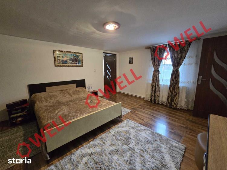 Casă cu 4 camere cu Teren 3233 Mp în Central