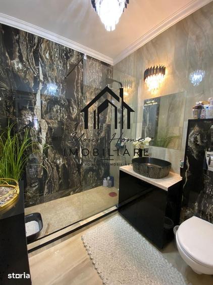 Apartament cu 3 camere decomandat în Calea București
