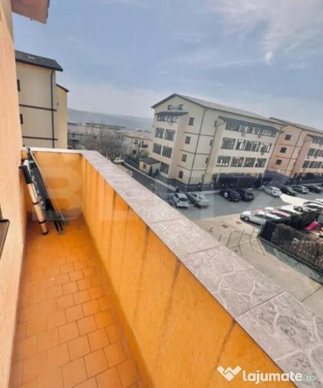 Apartament cu 2 camere semidecomandat în Valea Adâncă