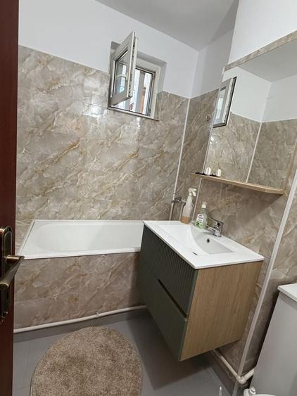 Apartament cu 2 camere semidecomandat în Ultracentral