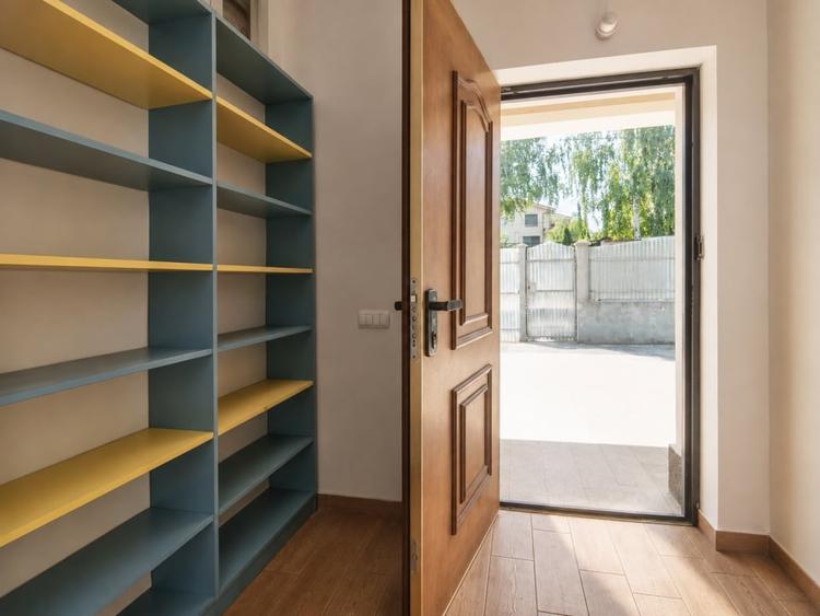Casă individuală cu 7 camere cu Piscina în Băneasa