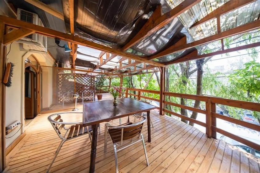 Vanzare Vila/Pensiune 11 camere zona Mamaia Nord langa plaja - 5