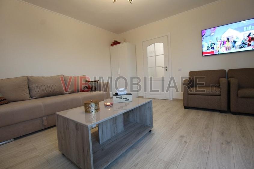 Decebal-Piata Alba Iulia-vedere bulevard-studio complet renovat - 9