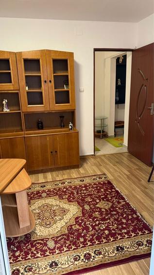 Inchiriez apartament 2 camere - 6