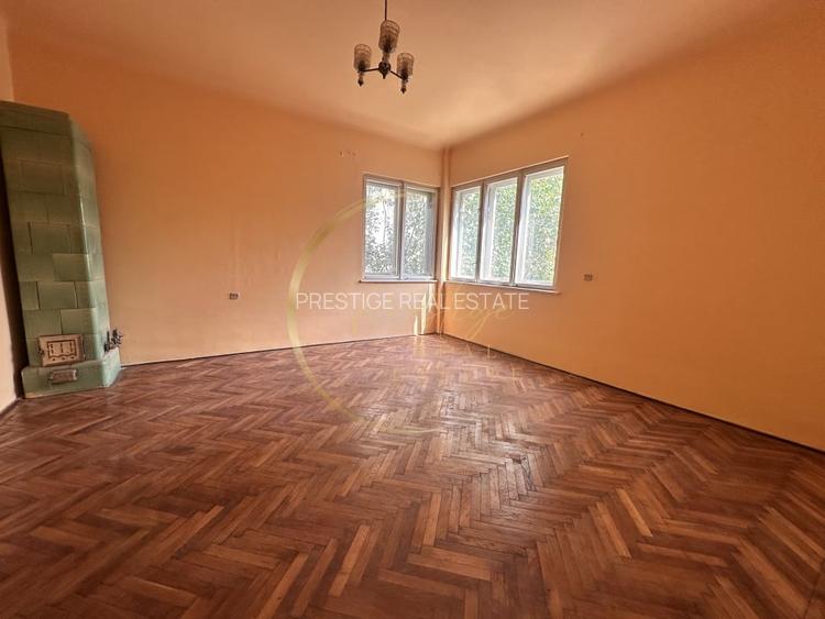 Apartament in vila | 2 camere|confort sporit| parcare | curte| zona Hotel Napoca Apartament in vila | 2 camere|confort sporit| parcare | curte| zona Hotel Napoca