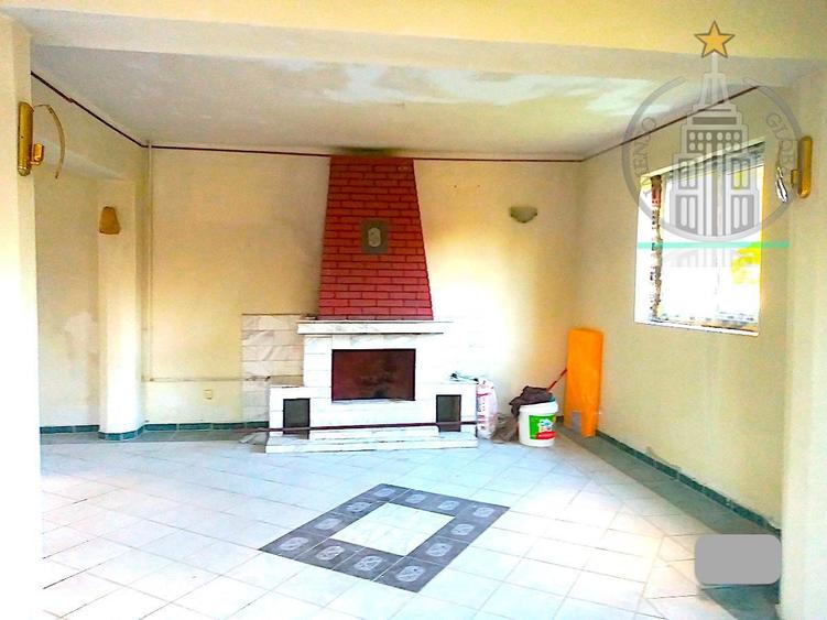 Vila, casa si teren 1600 mp, pret de ocazie, potential ridicat - Codlea, Brasov - 1