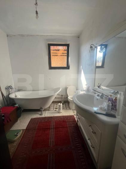 Casă individuală cu 3 camere cu Canalizare în Lechința