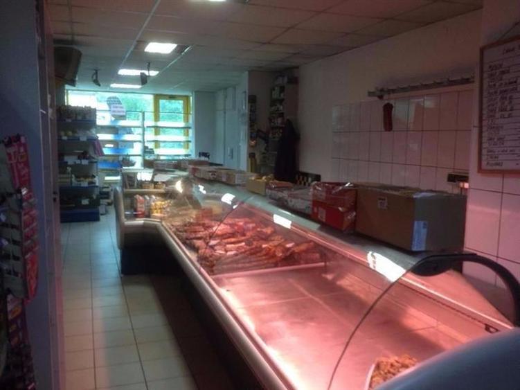 Spatiu Comercial  zona Lunca - 2