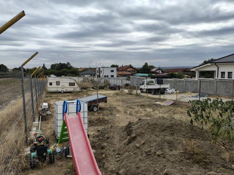 Teren Malul Mare - 6