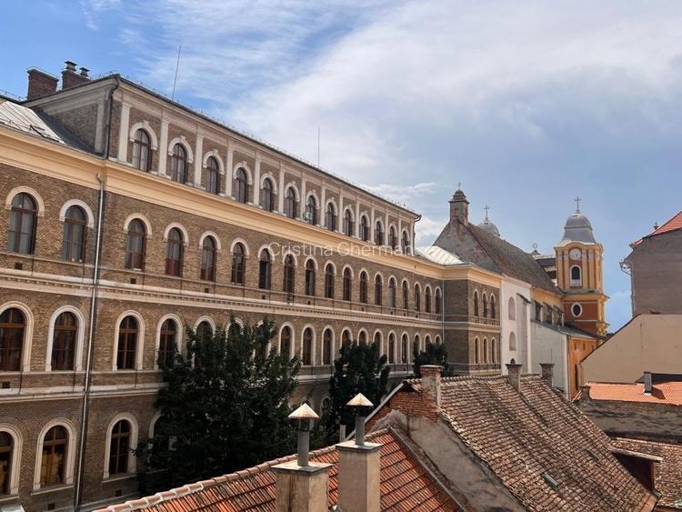 Apartament cu 2 camere de vanzare in zona Ultracentrala