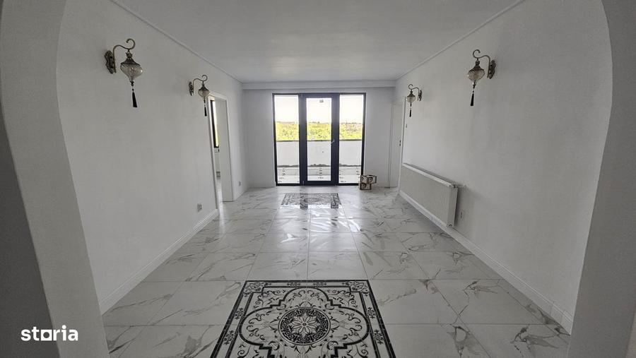 Apartament de vanzare 7 camere Sararie - 5