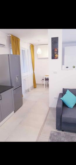 Inchiriez Garsoniera tip Studio Brasov - 5