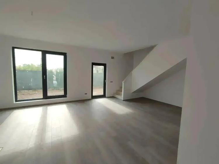 Casa 4 Camere Otopeni | Mansarda Generoasa | Camere Mari - 3