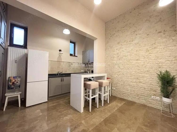Apartament ultracentral complet renovat 100 m de Piata Unirii, Oradea