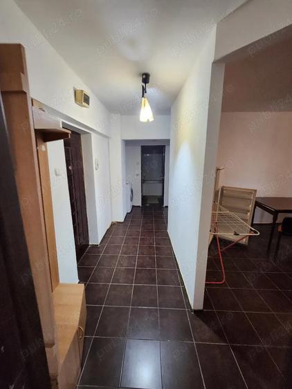 Inchiriez ap. 2 camere - 1