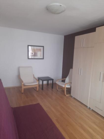 Apartament cu 2 camere decomandat în Dristor