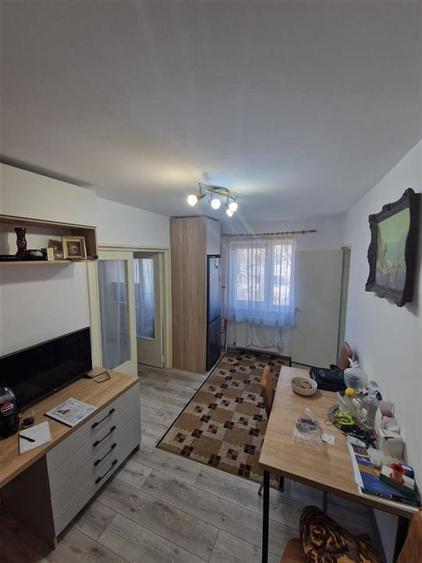 Ocazie! Apartament 2 camere etaj 2 zona Sagului - 4
