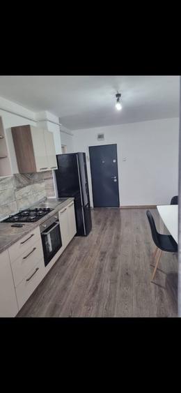 Inchiriez apartament - 8