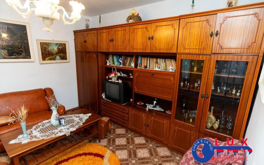 ID 6710 EXCLUSIVITATE Casa la sol de vanzare *Com. Niculitel - 5