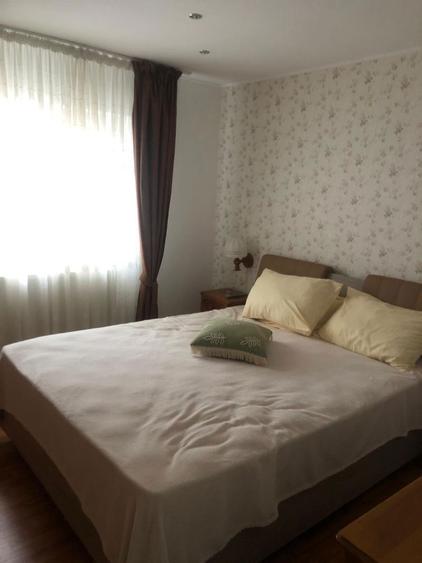Apartament de vanzare - 5