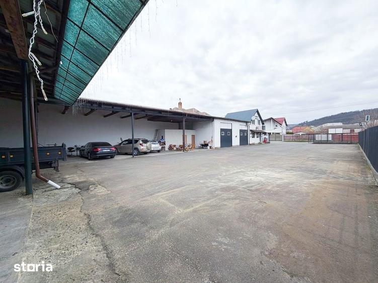 Spatiu comercial si locuin?a DE VANZARE, str. C.F.R - 10
