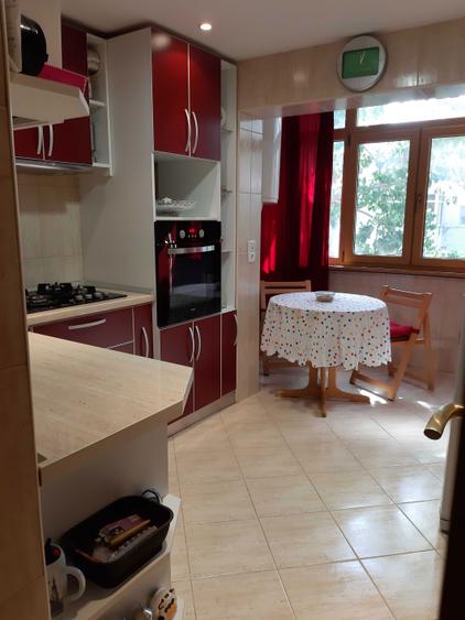 Apartament renovat 3 camere 67mp - I.C Frimu - 6