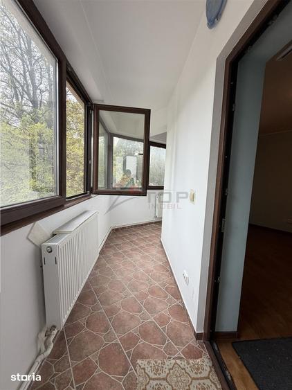 Apartament cu 2 camere decomandat în Cug