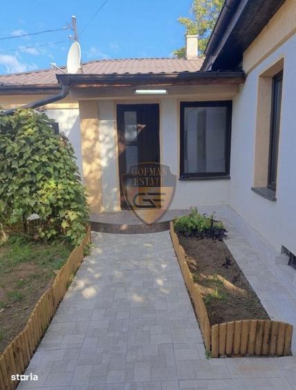 Casa 3 camere + curte, Trocadero, 90 mp, parcare centrala gaz, nemobil - 1