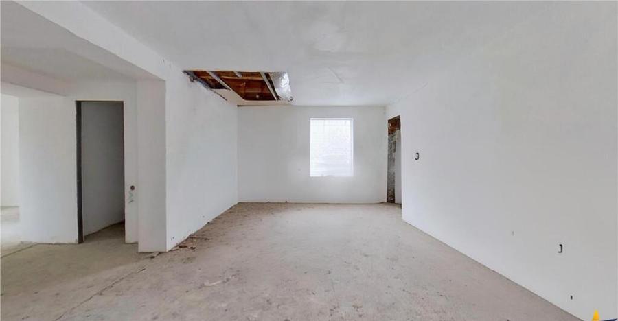 Tur 3D! Casa ergonomica,doua gradini,acces facil,oportunitat - 14