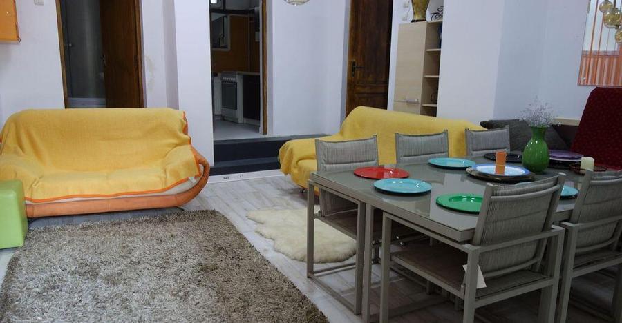 Dacia-Eminescu,vila singur curte +pod inalt,Steren=200mp - 1