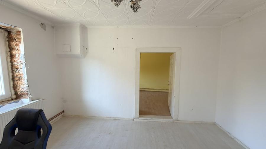 Casa 3 camere + curte 168mp in Avrig - 7