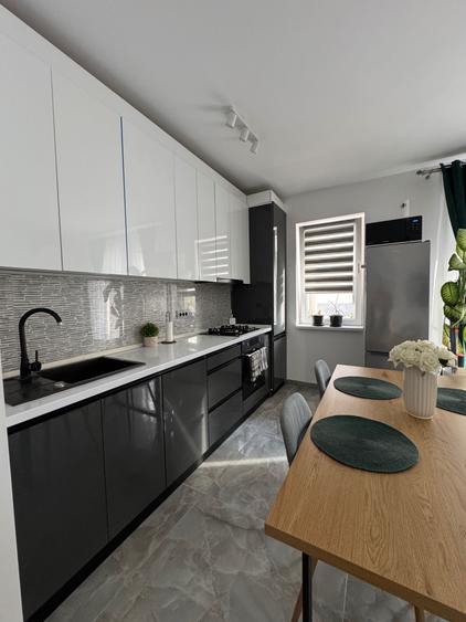 Apartament cu 2 camere semidecomandat în Giroc