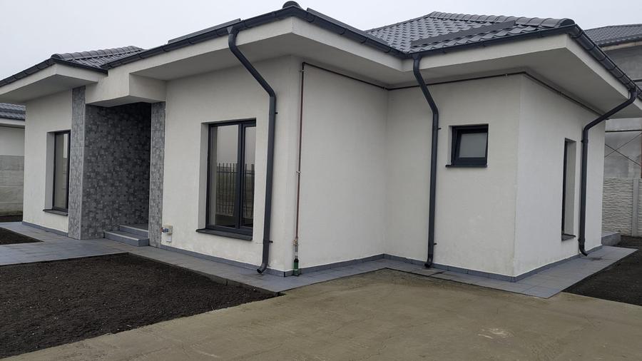 Casa noua finalizata!  Buftea,  25 de min de București - 15