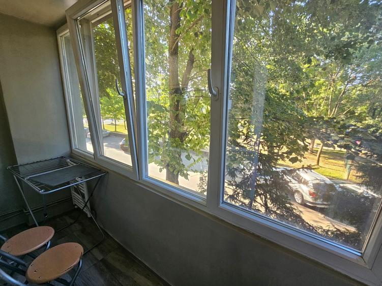 Proprietar, inchiriez apartament zona Soarelui - 6