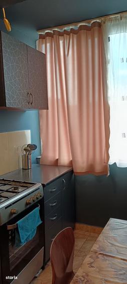 Vand / Garsoniera D mare / Nufarul et 3 / mobilata / 61000 E - FIX - 7