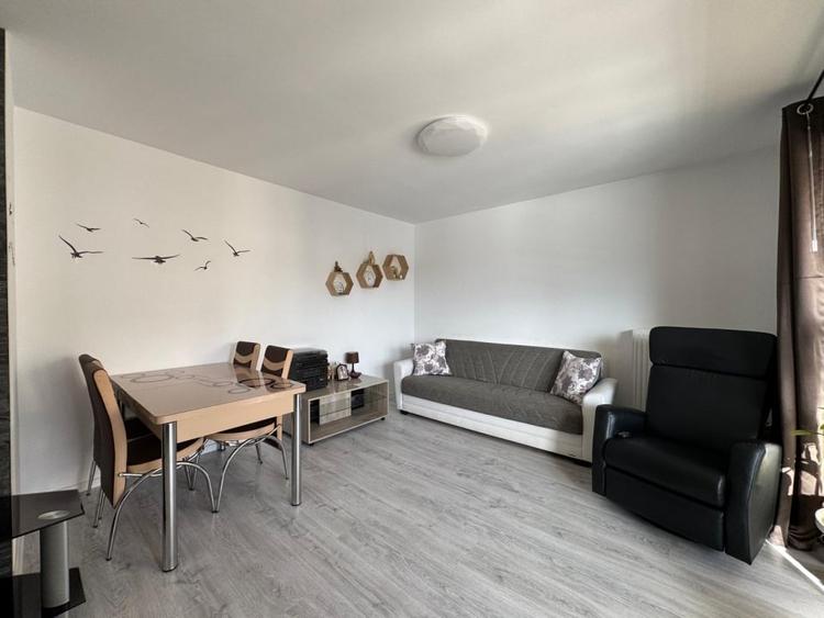 Kasper - Coresi Avantgarden, apart cu doua camere - open space, prima inchiriere - 7