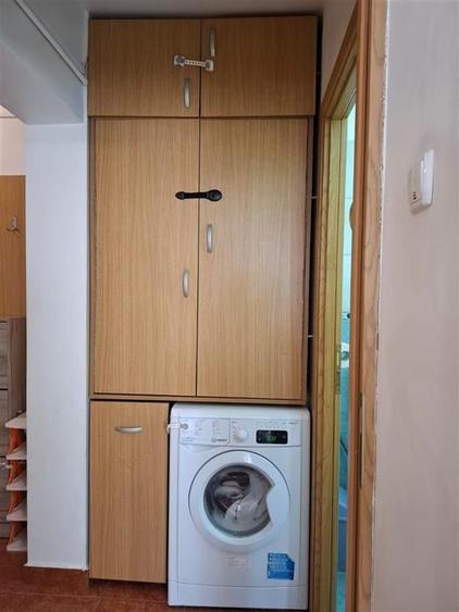 Inchiriere apartament 2 camere, zona 9 Mai - 17