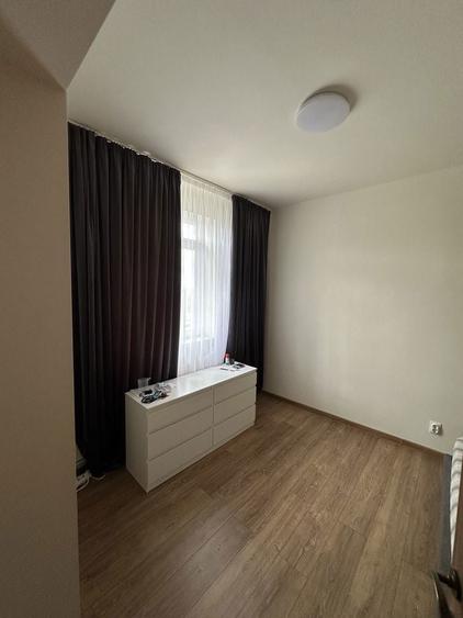 Vand apartament 3 camere cu 2 bai. RENOVAT RECENT Deveselu(Cartier aviatorilor) - 2