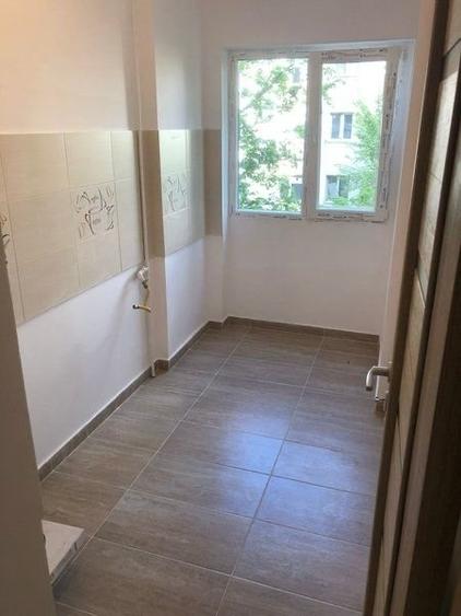 BERCENI EMIL RACOVITA - 3