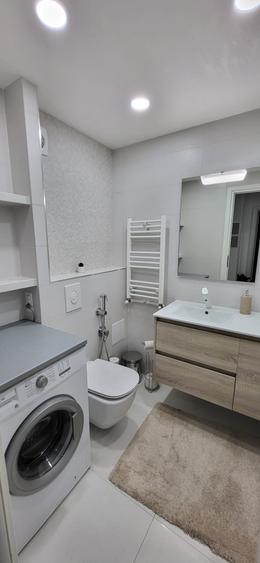 Mall Vitan, garsoniera, moderna, spatioasa, bloc mixt, libera - 14