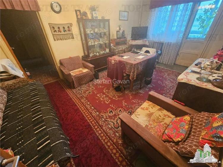 Apartament 3 camere bloc anvelopat metrou Lujerului