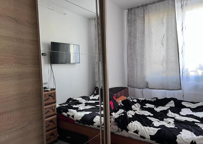 Apartament 3 camere de vanzare Zona Dacia, etaj 2 - 3