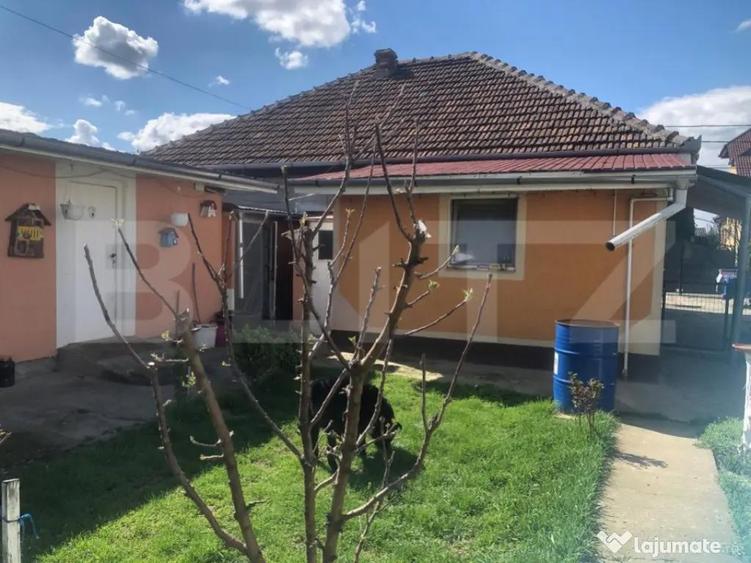 Casa cu 3 camere si anexe, 170 mp, zona Carpati 2 - 1