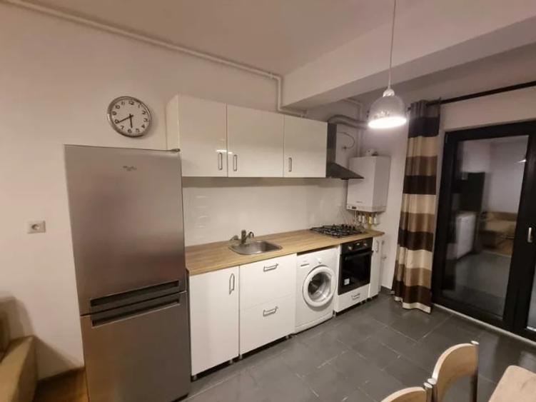 Calea Calarasilor,Traian,bl.2015,et.1/4,DECOMANDAT,Renovat,centrala,2 balcoane - 3