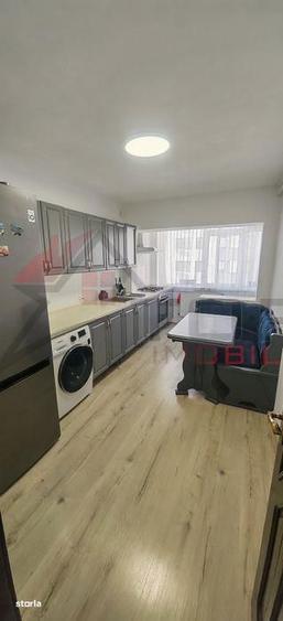 Apartament cu 3 camere, 2 bai, 72 mp, izolat, pe mijloc zona Dacia - 5