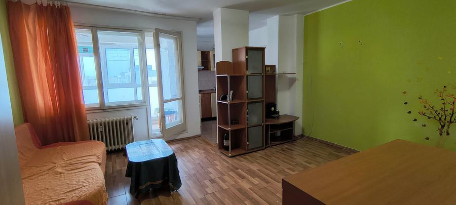 Garsonieră de vânzare Titan Piața Miniș - 1