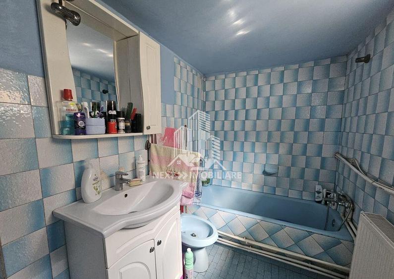 Casa 4 camere cu 2 intrari, garaj ?i teren 1751mp C... - 11