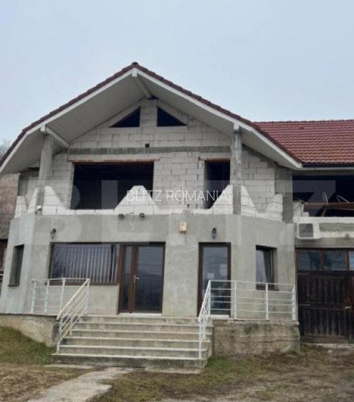 Casa de vanzare, 240 mp utili, 700 mp teren, zona Caianu