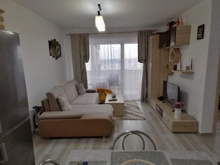 Apartament tip studio mobilat Coresi-Kasper (Loc de parcare)! - 1